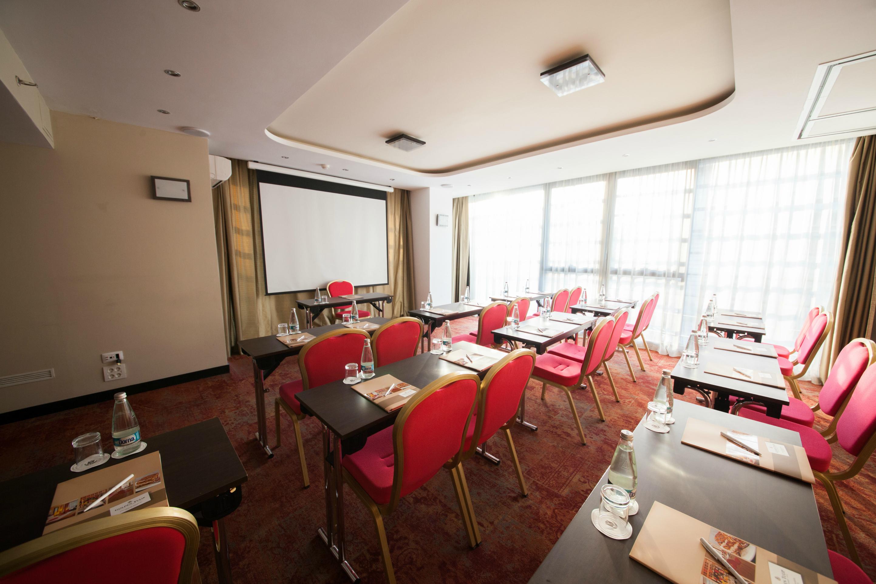 Leonardo Hotel Bucharest City Center Bagian luar foto