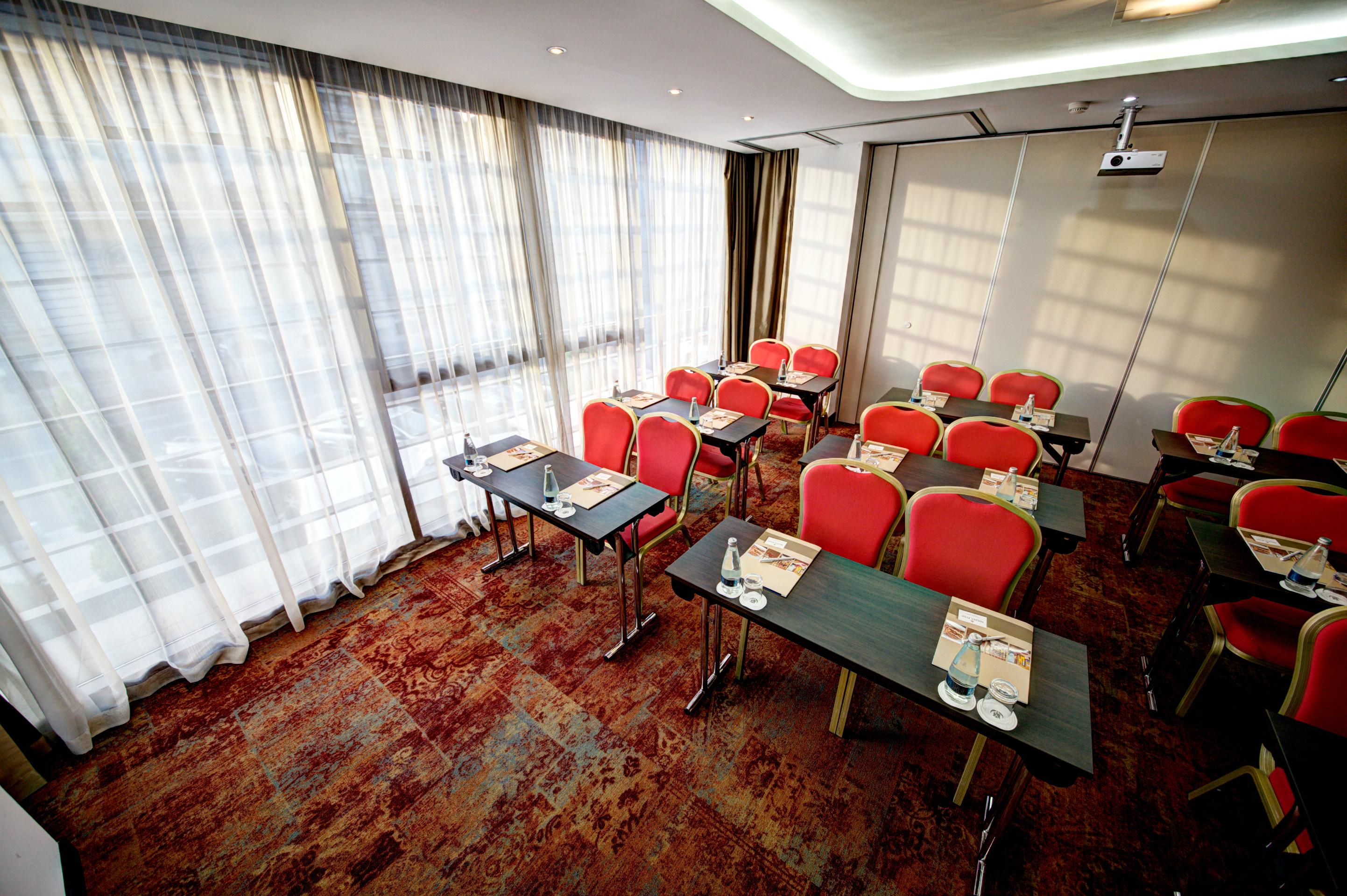 Leonardo Hotel Bucharest City Center Bagian luar foto