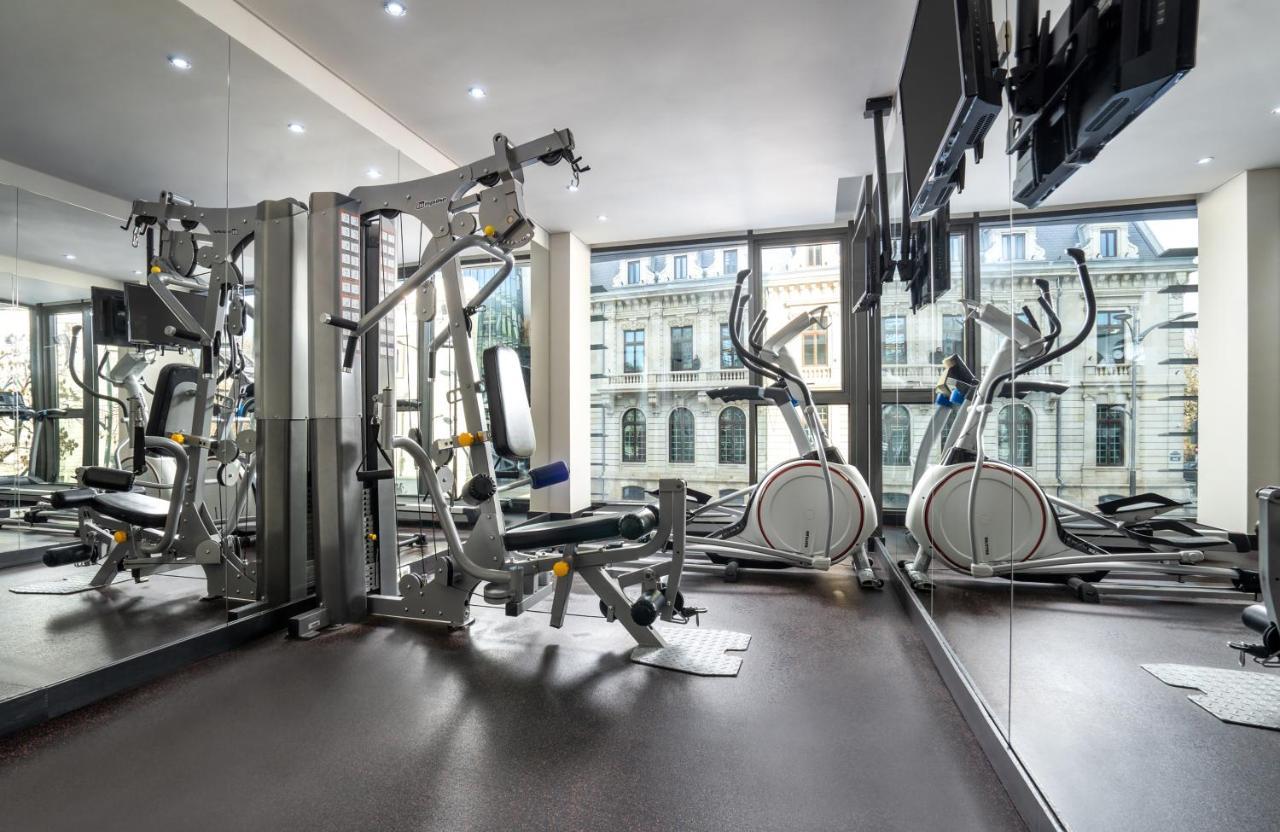Leonardo Hotel Bucharest City Center Bagian luar foto