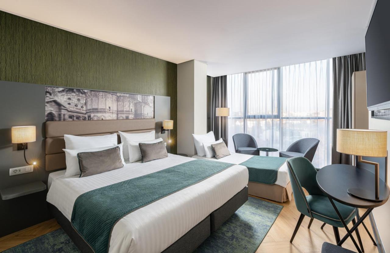 Leonardo Hotel Bucharest City Center Bagian luar foto