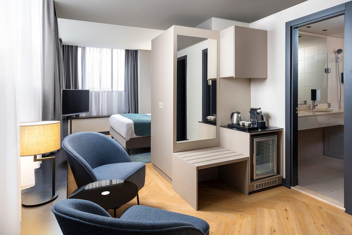 Leonardo Hotel Bucharest City Center Bagian luar foto